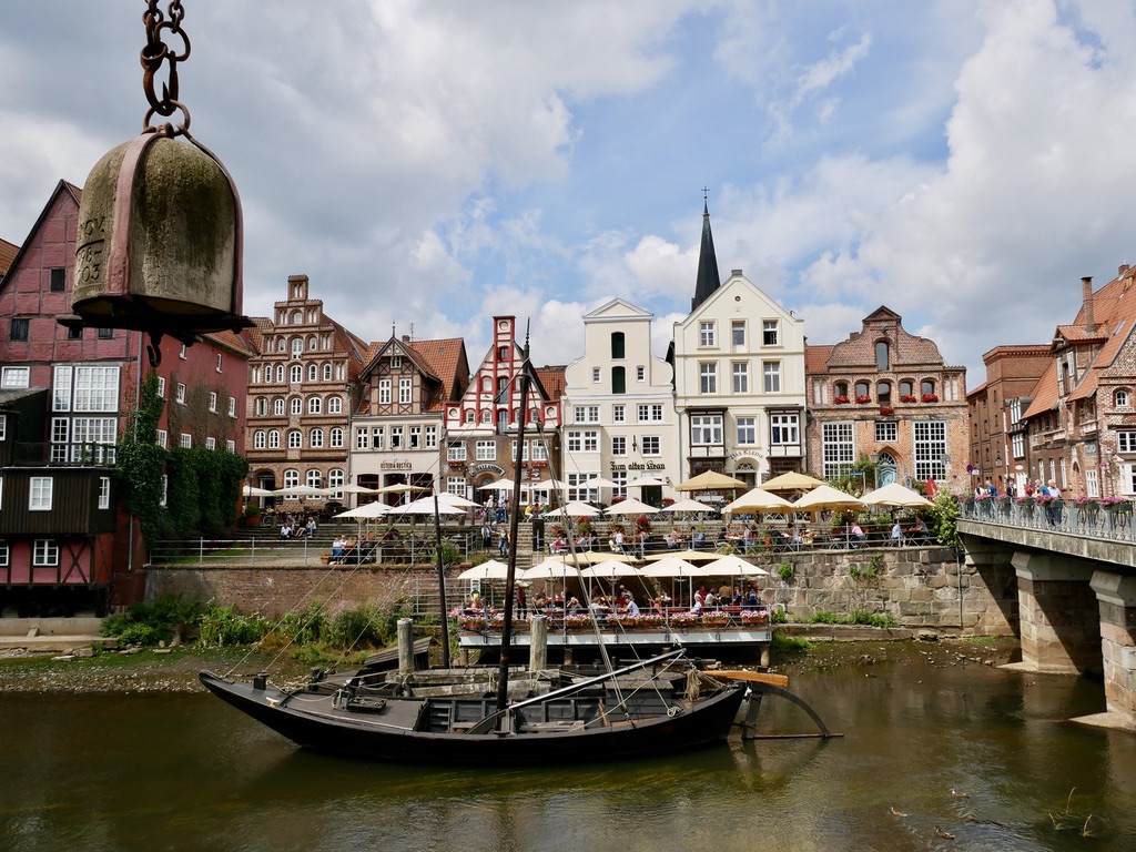 45BF9DED-D1FB-4C24-A94D-B9E077C1451E_1_105_c