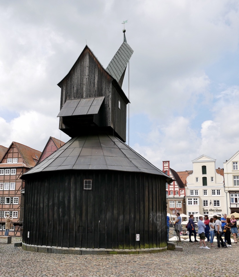 AF40E1BE-5AD2-435E-9D6C-324ACCCAA29B_1_105_c